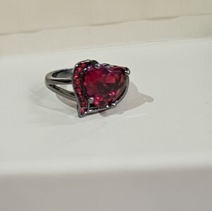 Red/ruby ring